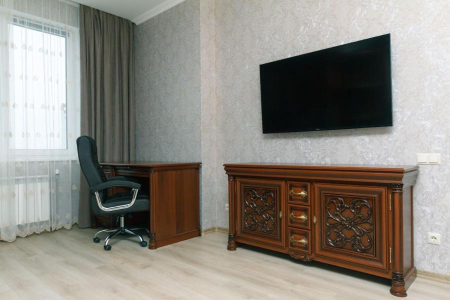 Assistant On Smart Plaza Kiev