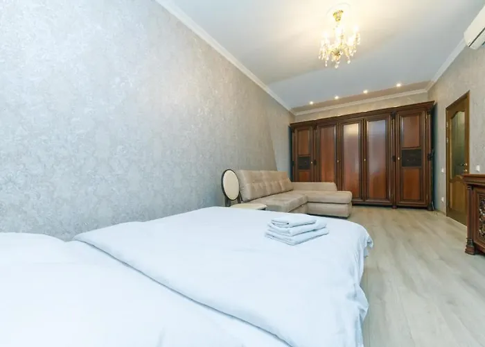 Apart Assistant On Smart Plaza